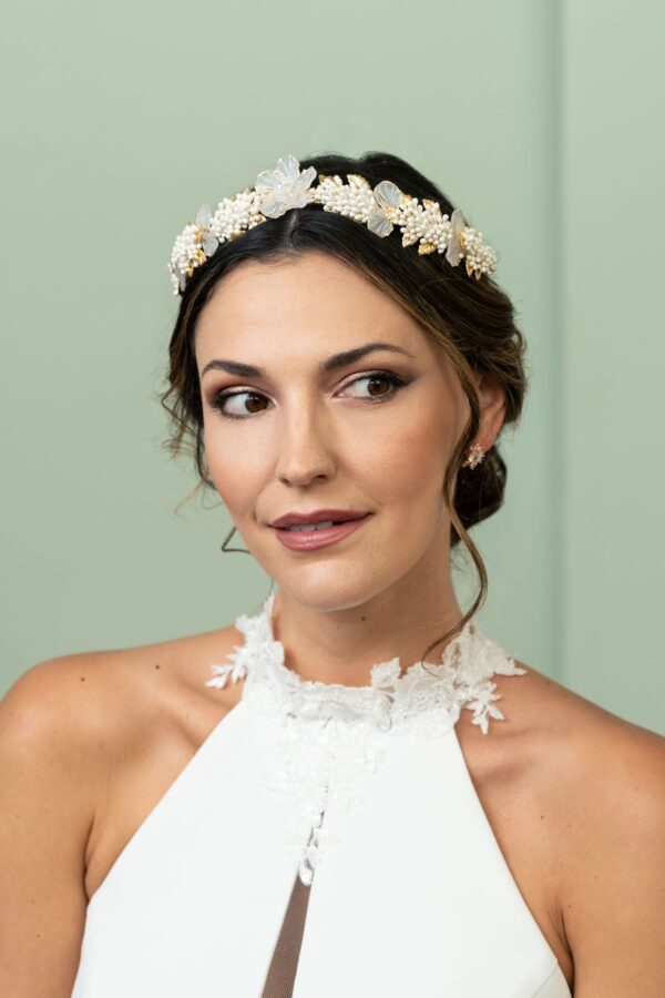 Tiara joya de novia dorada