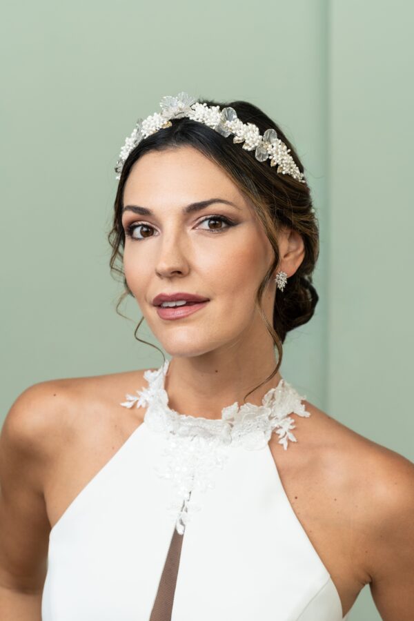 Tiara joya de novia plateada