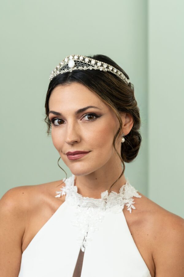 Tocado de novia floral dorado